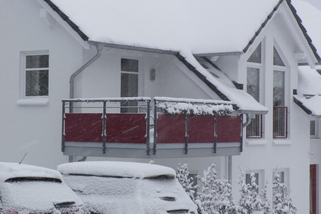 Haus Am Lagunenbad Ferienwohnung Ettelsberg Willingen  Esterno foto